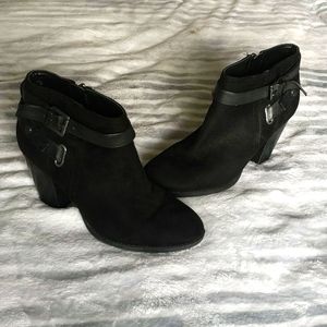 Liz Claiborne Black suede boots women's size 7M